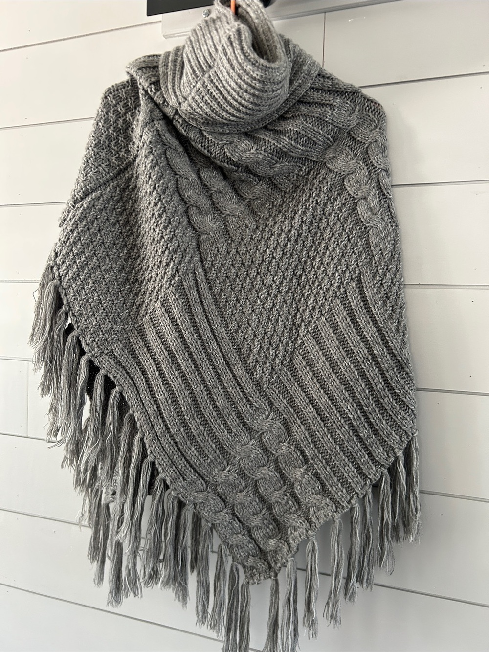 Chunky Cable Knit Fringe Poncho - Grey